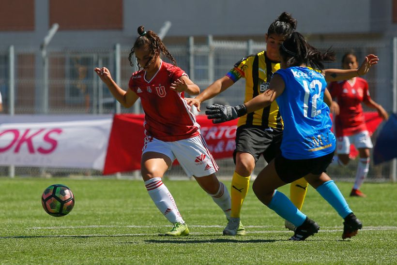 ANFP anuncia la suspensión del Fútbol Joven y de la Liga Femenina hasta agosto