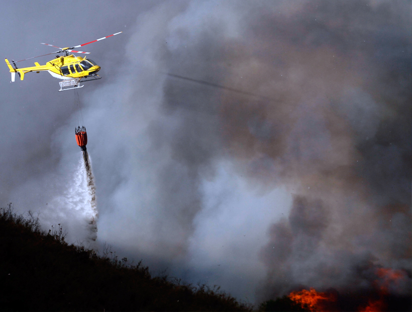 FNE acusó por colusión a 3 empresas de helicópteros para el combate de incendios
