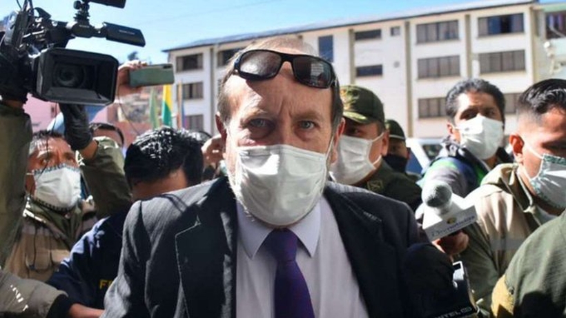 Envían a la cárcel a exministro de Salud en Bolivia por compra con sobreprecio de ventiladores mecánicos