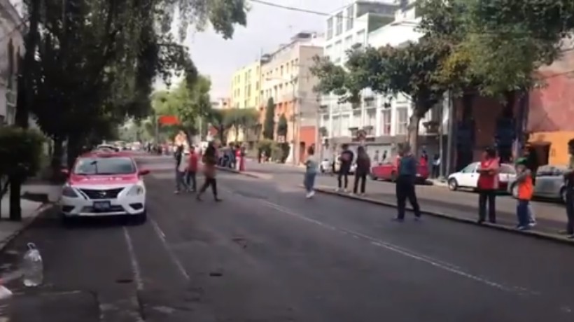 [VIDEOS] Usurarios de Twitter publican los primeros registros del terremoto 7.5 que afectó a México