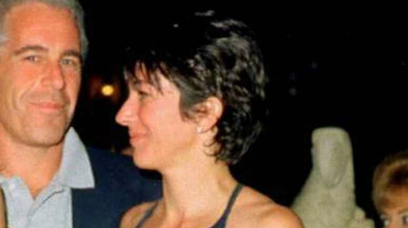 Ex pareja de Jeffrey Epstein fue arrestada por su presunta participación en red de explotación sexual