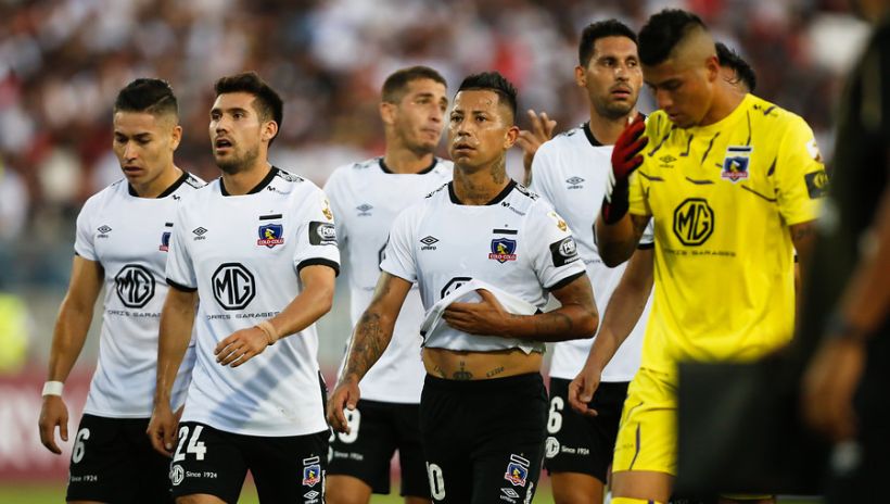 Blanco y Negro analiza una masiva salida de jugadores de Colo Colo en diciembre