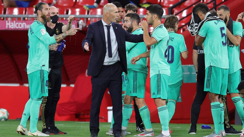 Real Madrid venció 2-1 a Granada y quedó a un paso de coronarse campeón