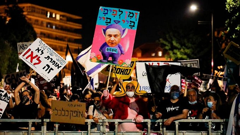 Miles protestan contra Netanyahu y las marchas toman fuerza en Israel