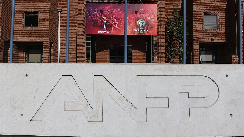 ANFP rechaza abrir libro de pases y aprueba cinco cambios al fútbol nacional