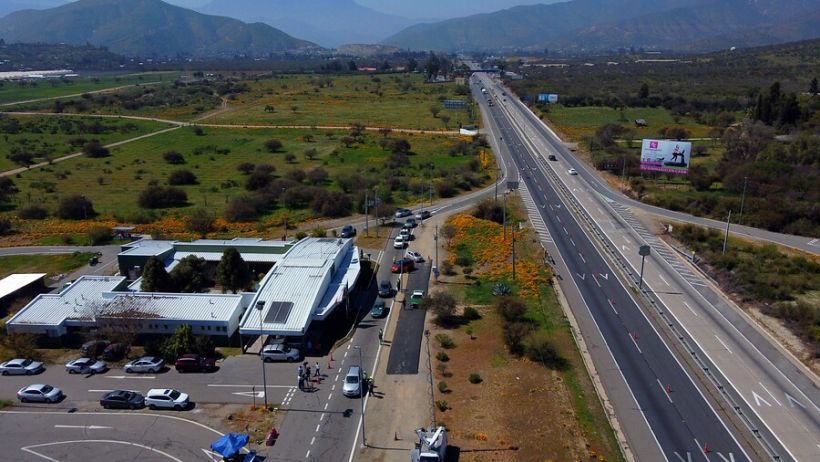 Autoridades cifran en 200 mil los vehículos que abandonarán la Región Metropolitana por Fiestas Patrias