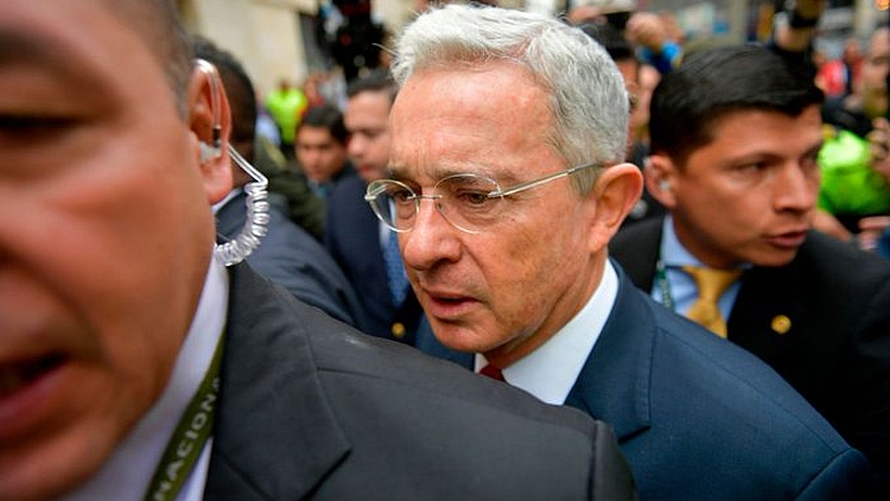 Ordenan liberación de arresto domiciliario del ex presidente de Colombia Álvaro Uribe