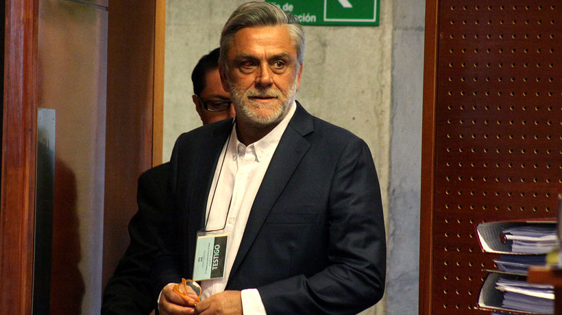 Servel: Pablo Longueira se encuentra inhabilitado para ejercer su derecho a voto