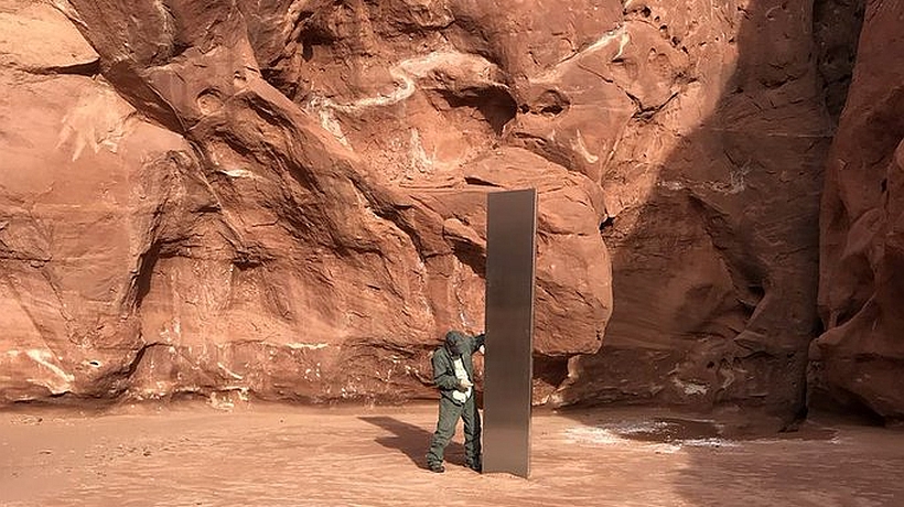 Misterioso monolito que había aparecido en el desierto de Utah desapareció sin dejar rastro