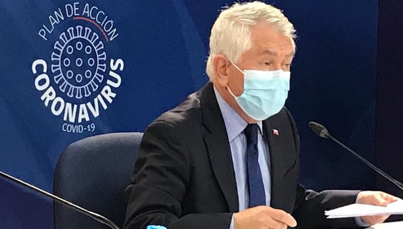 Ministro Paris manifestó preocupación por casos activos de coronavirus