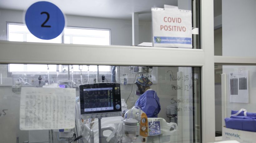 Hospital de Iquique aumentó capacidad de camas críticas ante cuarta ola de covid-19