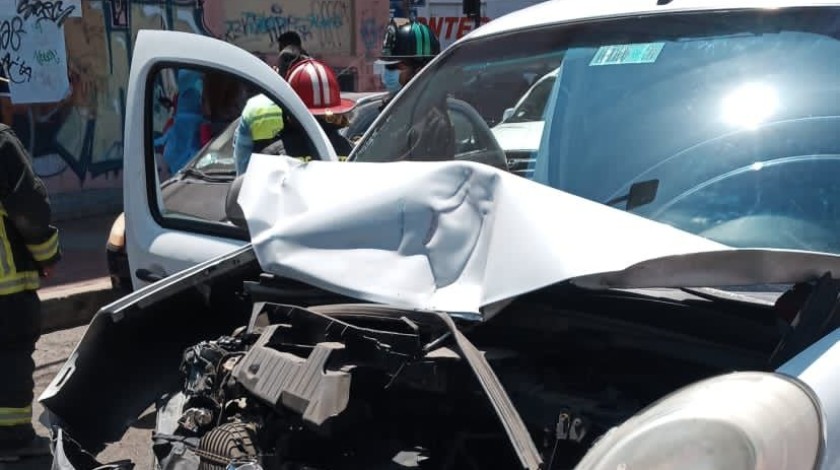 Registran colisión vehicular en calles céntricas de Antofagasta