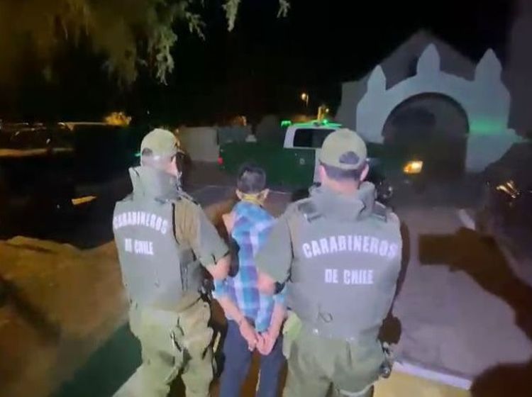 Detienen a presunto autor del triple homicidio de San Pedro de Atacama Detienen a presunto autor del triple homicidio de San Pedro de Atacama