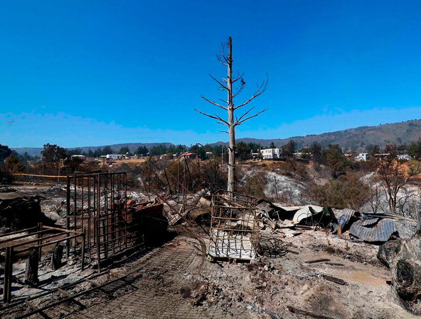 Vecinos damnificados por incendio de Laguna Verde: “No logramos ...