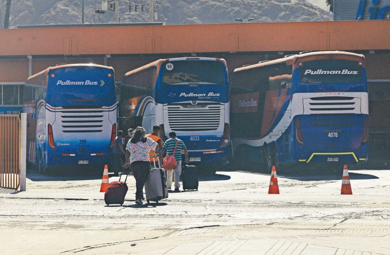 Robos en terminal de Copiapó: Delincuentes abordan buses interurbanos para sustraer especies
