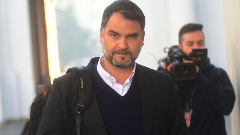 Presidente de la UDI y quinto retiro: "No estamos para resolverle un problema al gobierno"