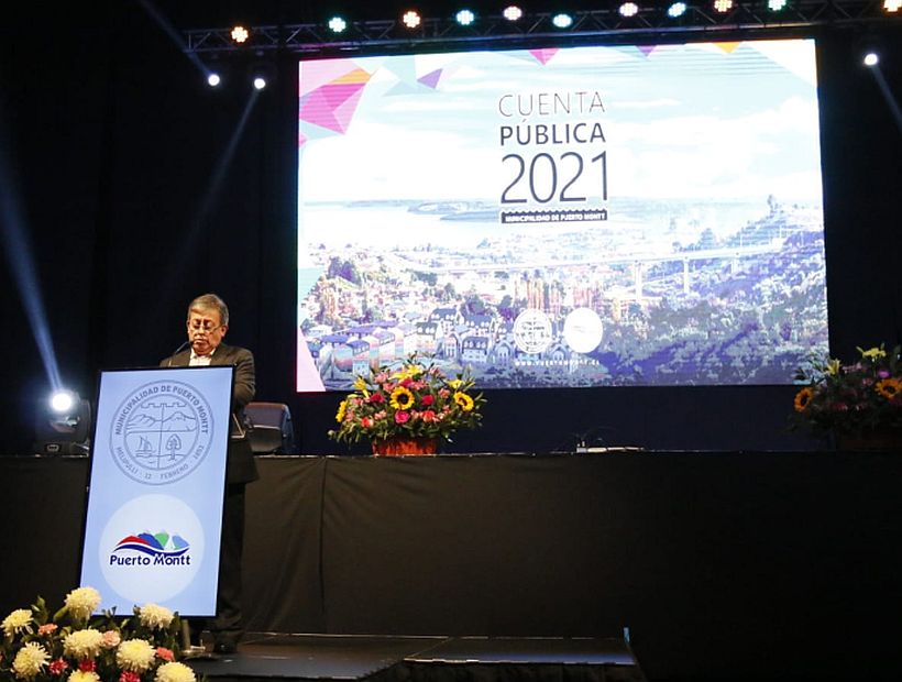 Alcalde Gervoy Paredes realizó cuenta pública de su gestión 2021