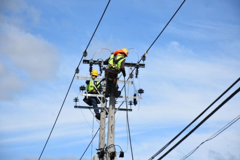 Informan corte de energía en distintos sectores de la región de Los Ríos