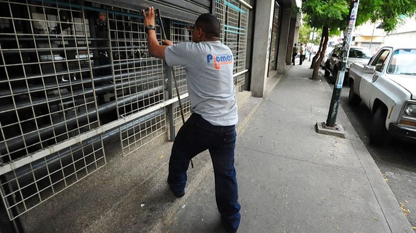 Multas a empleadores por no cumplir con el feriado irrenunciable pueden superar el millón de pesos