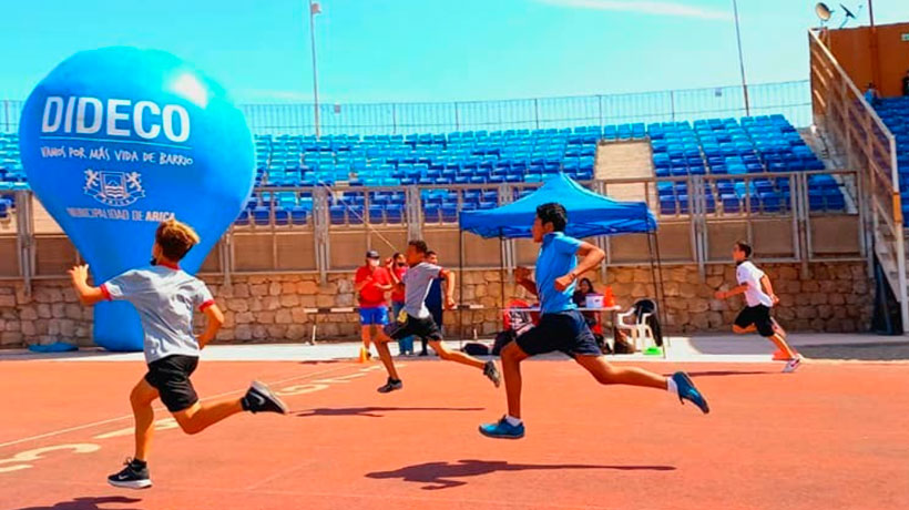 ¡El atletismo volvió al estadio! tras masivo campeonato escolar