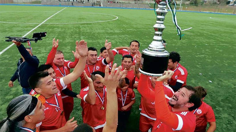 Huracán venció 2 - 0 a Deportivo Algarrobo por la Copa Litoral Central Huracán venció 2 - 0 a Deportivo Algarrobo por la Copa Litoral Central