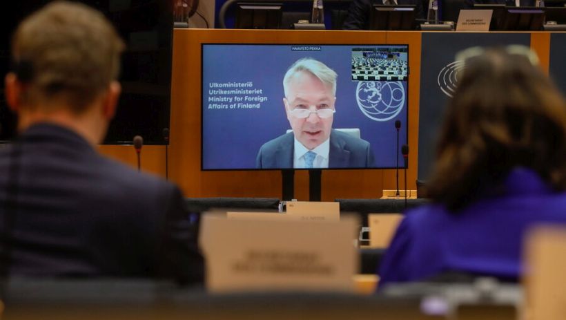 Rusia advirtió a Finlandia con medidas de respuesta "técnico militares" si ingresa a la OTAN