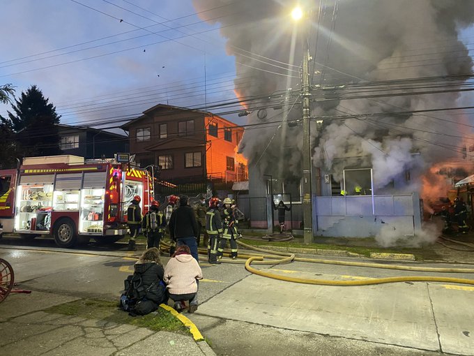 Inflamación de un calefont habría sido la causa del incendio de una vivienda en el centro de Valdivia