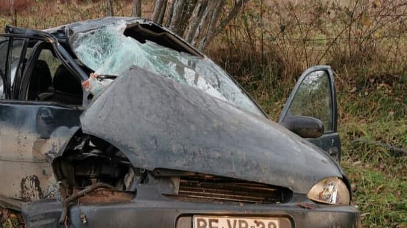 Falleció conductor que chocó contra un árbol en sector Pelleco de Osorno