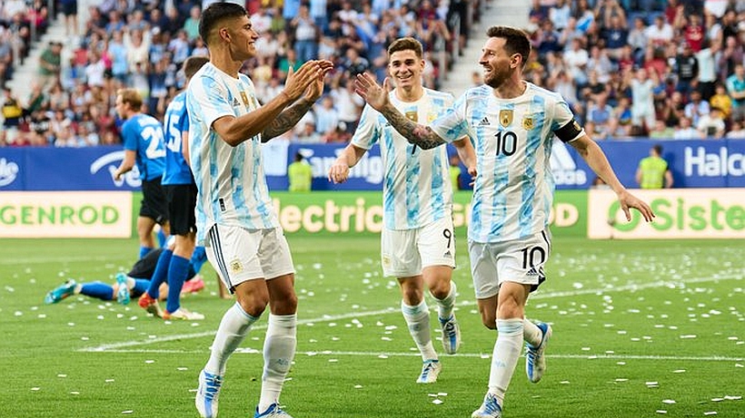 Argentina se impuso a Estonia con un histórico "Repóker" de Messi Argentina se impuso a Estonia con un histórico "Repóker" de Messi