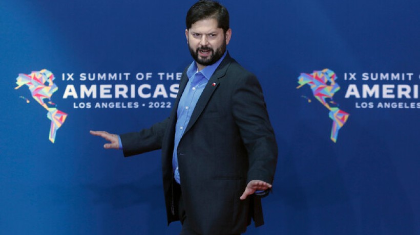 Boric cometió error al omitir presencia de EE.UU. en iniciativa de océanos y John Kerry respondió con inesperada pregunta Boric cometió error al omitir presencia de EE.UU. en iniciativa de océanos y John Kerry respondió con inesperada pregunta