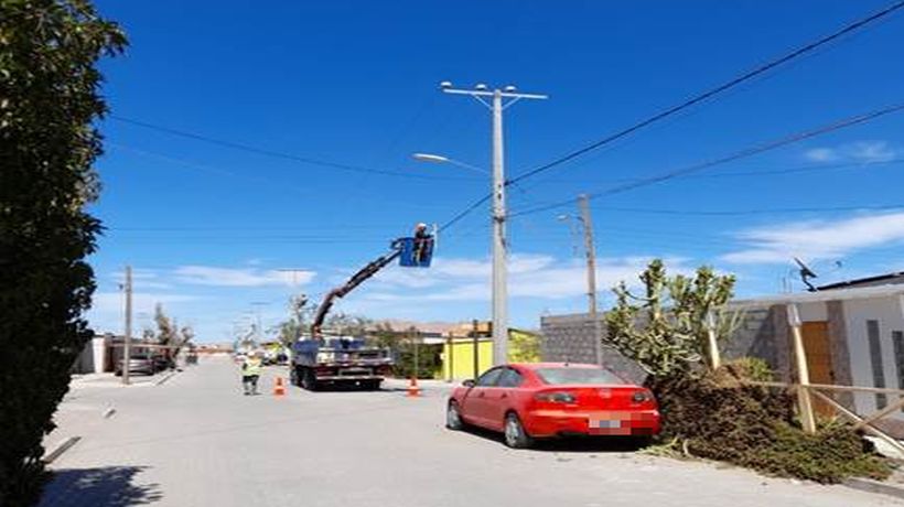 CGE construye nueva red de distribución para potenciar desarrollo residencial e industrial en la comuna de Huara CGE construye nueva red de distribución para potenciar desarrollo residencial e industrial en la comuna de Huara