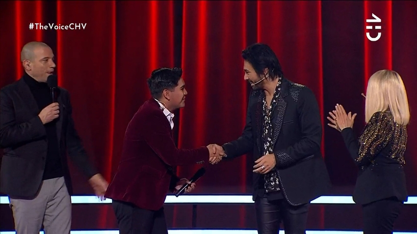 Sebastián Sepúlveda es “rescatado” por Beto Cuevas en The Voice Chile