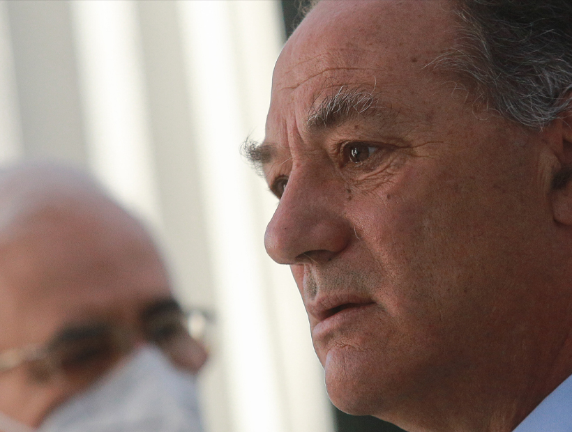 Juan Sutil tras quema de su fundo: "El Estado de Chile tiene la obligación y el gobierno que esté, de salvar y proteger la vida de todos los ciudadanos" Juan Sutil tras quema de su fundo: "El Estado de Chile tiene la obligación y el gobierno que esté, de salvar y proteger la vida de todos los ciudadanos"