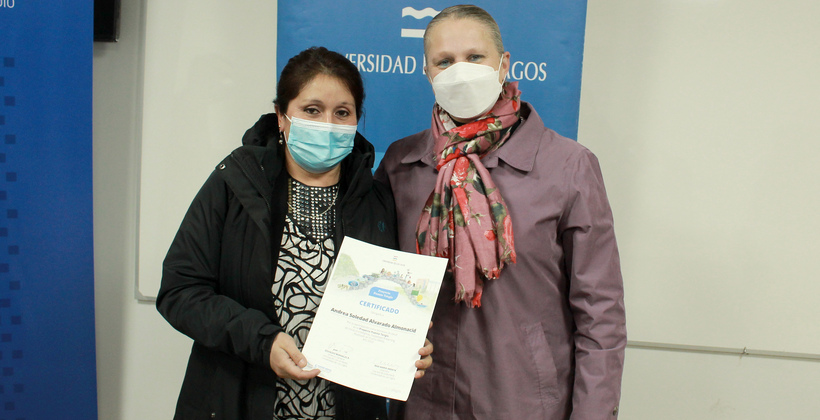 Dirigentes de Isla Tenglo fueron certificadas en primeros auxilios Dirigentes de Isla Tenglo fueron certificadas en primeros auxilios