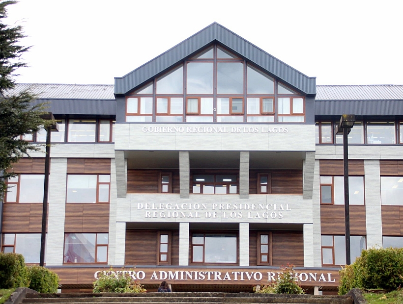 Exámenes PCR se aplican hoy en Puerto Montt en la ex Intendencia