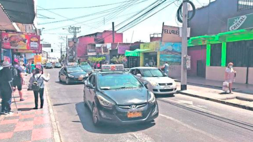 ¡Atención! Taxis colectivos anuncian aumento en el valor de los pasajes en agosto