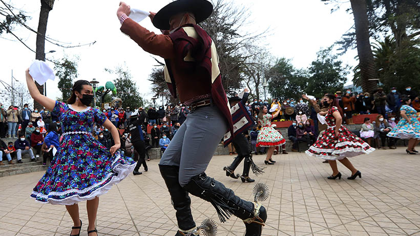 Municipalidad de El Tabo invita a participar en talleres culturales