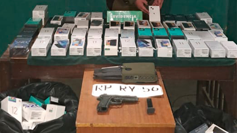 Cuatro individuos asaltaron la sucursal de Movistar en Quillota: uno de ellos terminó detenido