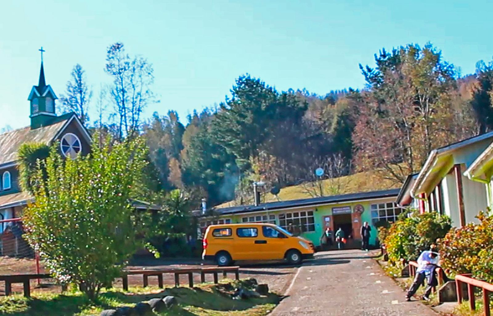 Mineduc: otorgan fondos para mejorar establecimientos de educación rural en La Araucanía Mineduc: otorgan fondos para mejorar establecimientos de educación rural en La Araucanía