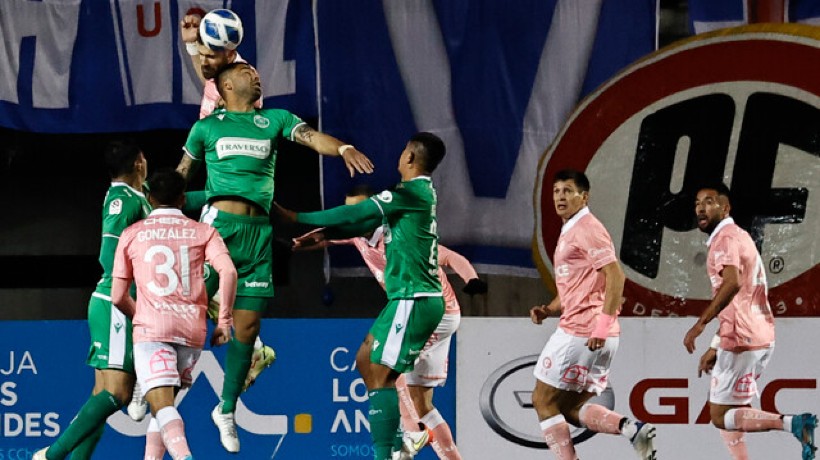 La UC venció 2-0 a Audax Italiano en La Florida