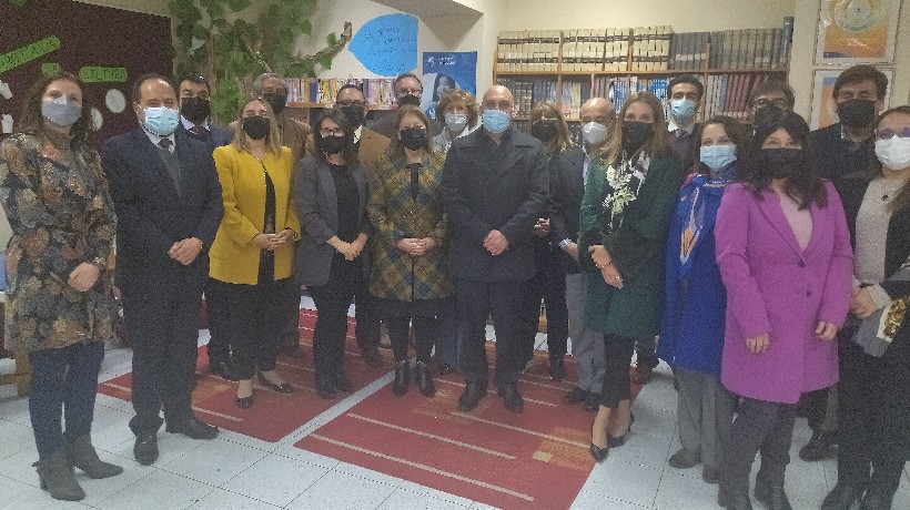 Colegios particulares de la FIDE sostienen encuentro con seremi de Educación