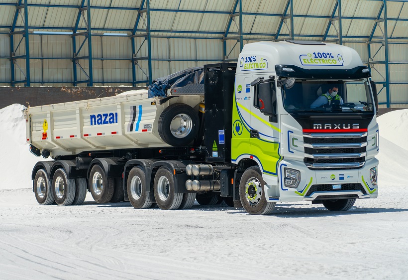 SQM ya tiene camión 100% eléctrico con autonomía de 150 km para sus operaciones