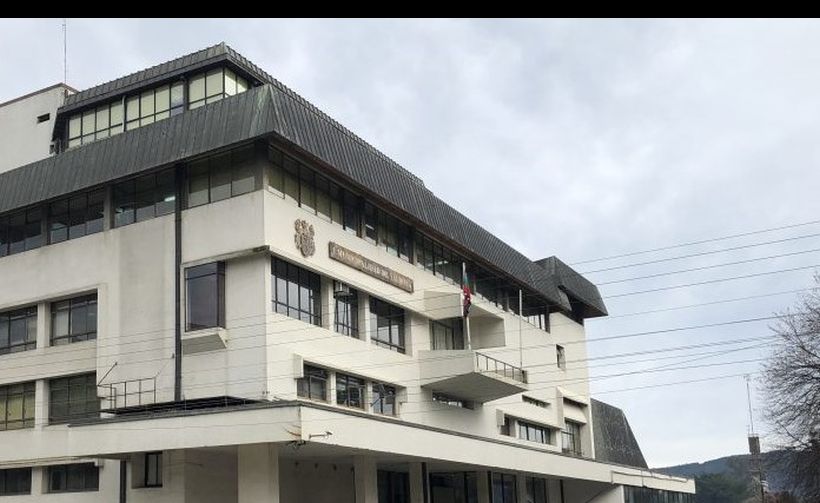 Realizan operativo para renovar carnet de identidad en el sector regional de Valdivia