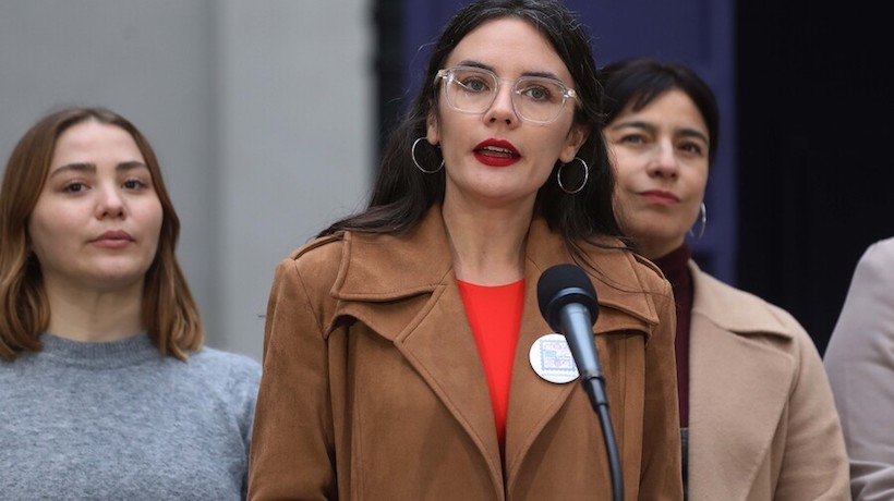 Camila Vallejo por irrespeto de fundador de Evopoli: "Cada vez importa menos lo que digan u opinen sobre nuestra apariencia"