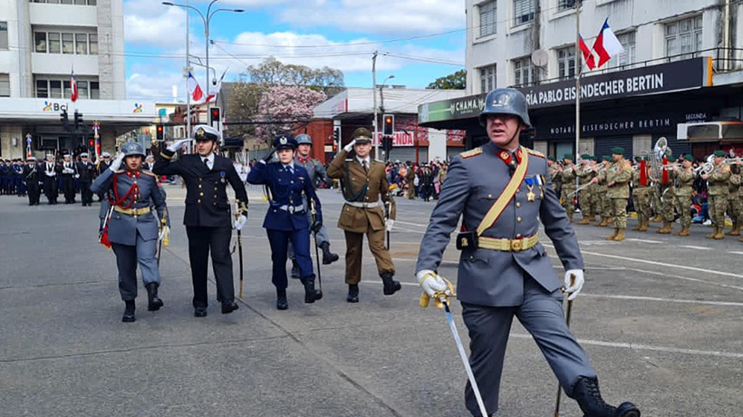 [FOTOS]  Con masiva concurrencia se llevó a cabo la Parada Militar en plaza de Armas de Osorno