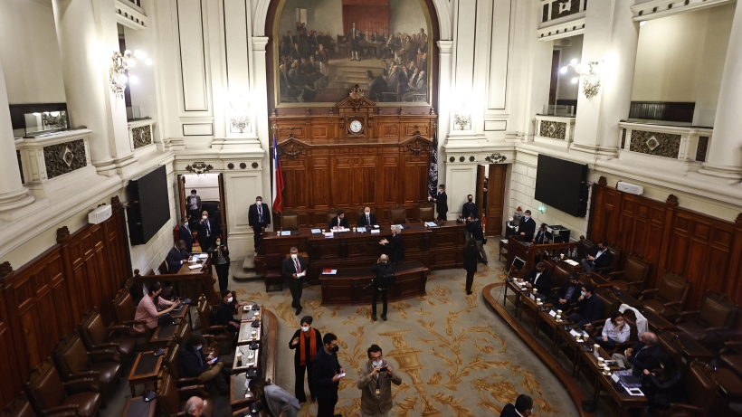Nuevo proceso constitucional: Reunión terminó sin acuerdos y el jueves volverán a asistir al Congreso