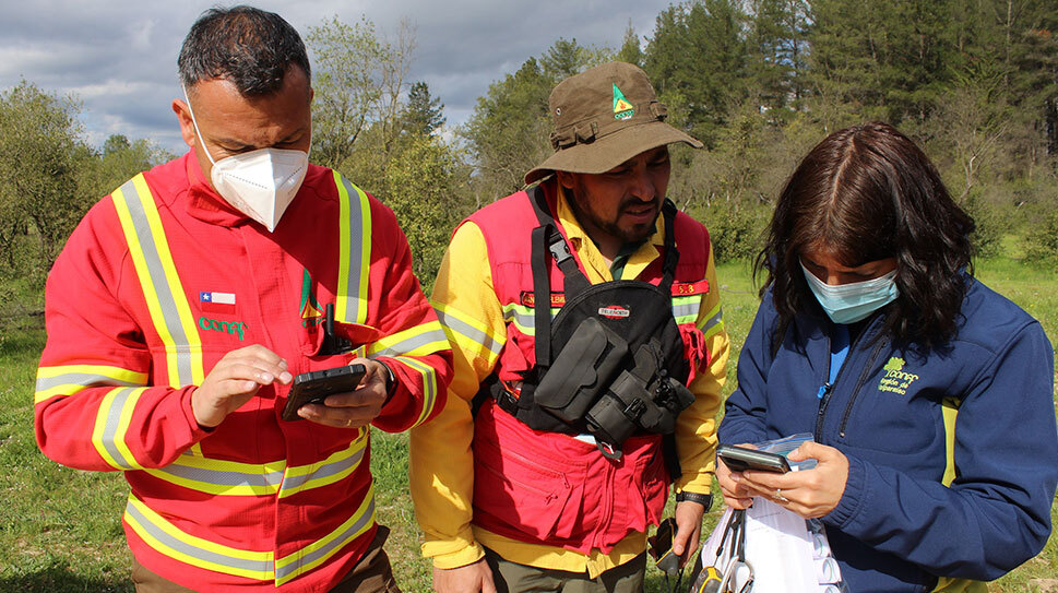 Capacitan a personal de Conaf para combatir incendios forestales en Región de Valparaíso