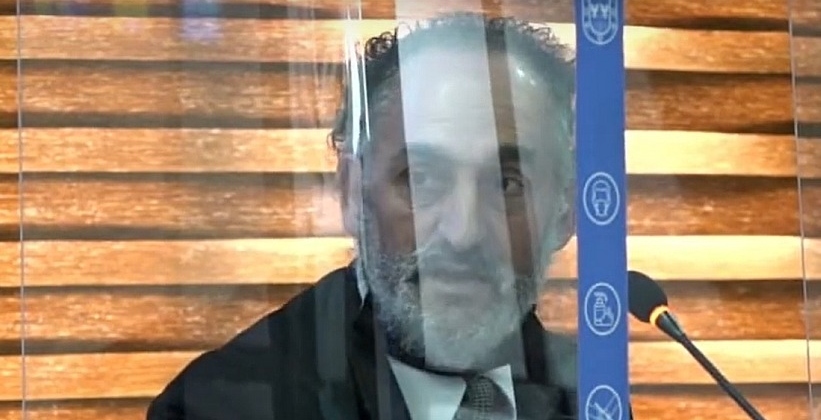 Denuncian que concejal de Puerto Varas utiliza su oficina como casa habitación
