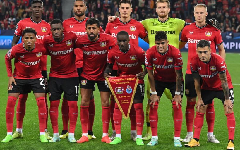 El Leverkusen de Charles Aránguiz perdió 3-0 ante el Porto