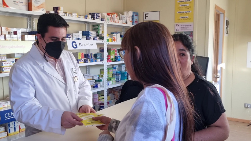 Inauguran la primera farmacia modular en María Elena